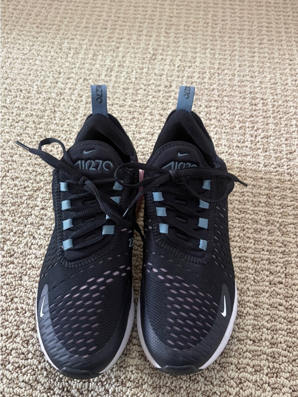 Nike Air Max 270